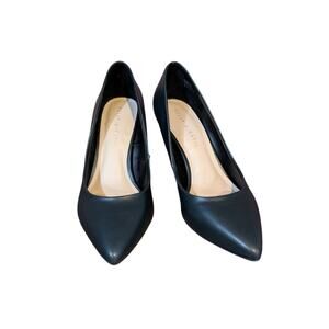 NWOB Kelly & Katie black heels Size 9